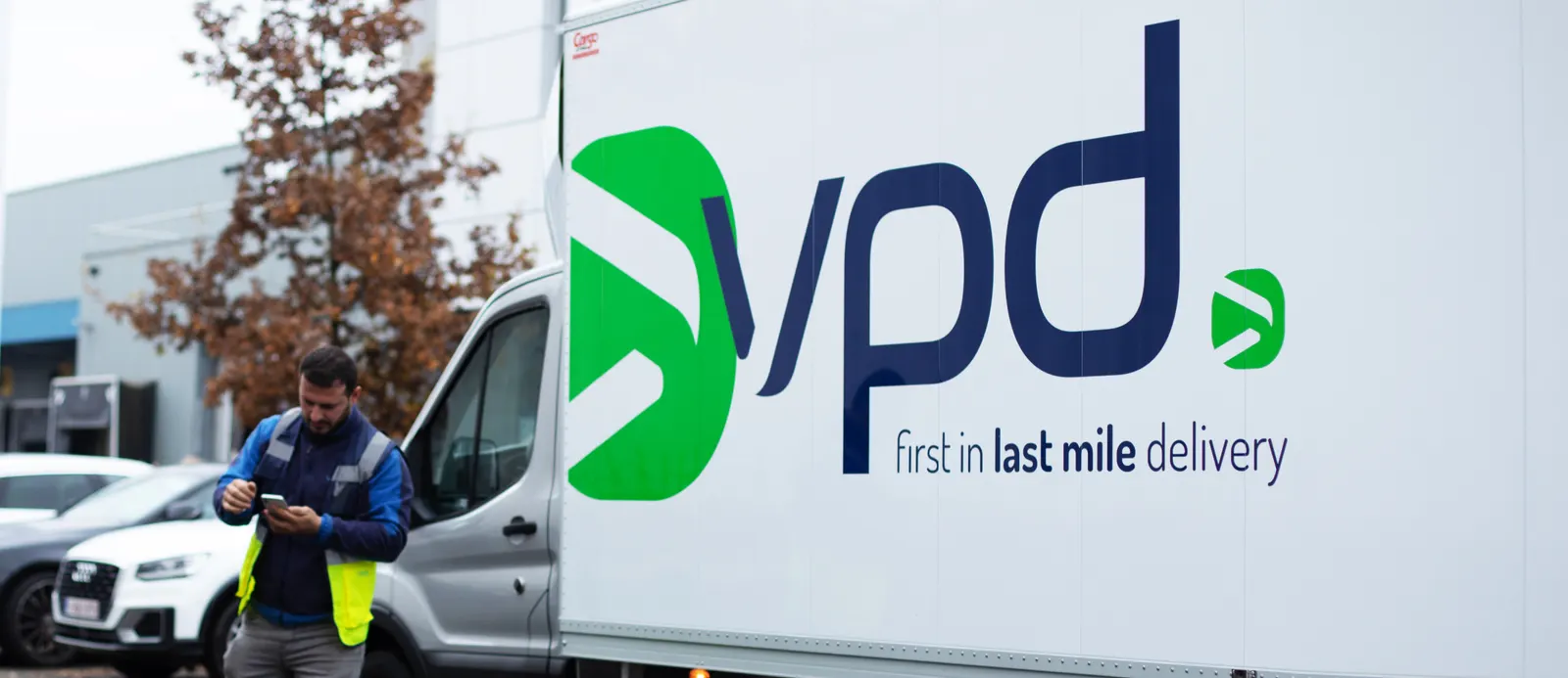 Een bestelwagen van VPD voert een levering uit met de software van Urbantz